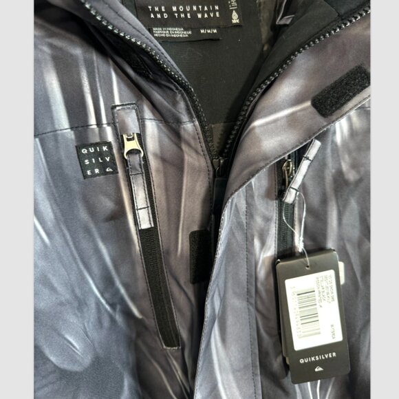 NWT Quiksilver Men's Mission Printed Stellar Black Jacket Dry Flight Highline M - Picture 3 of 8